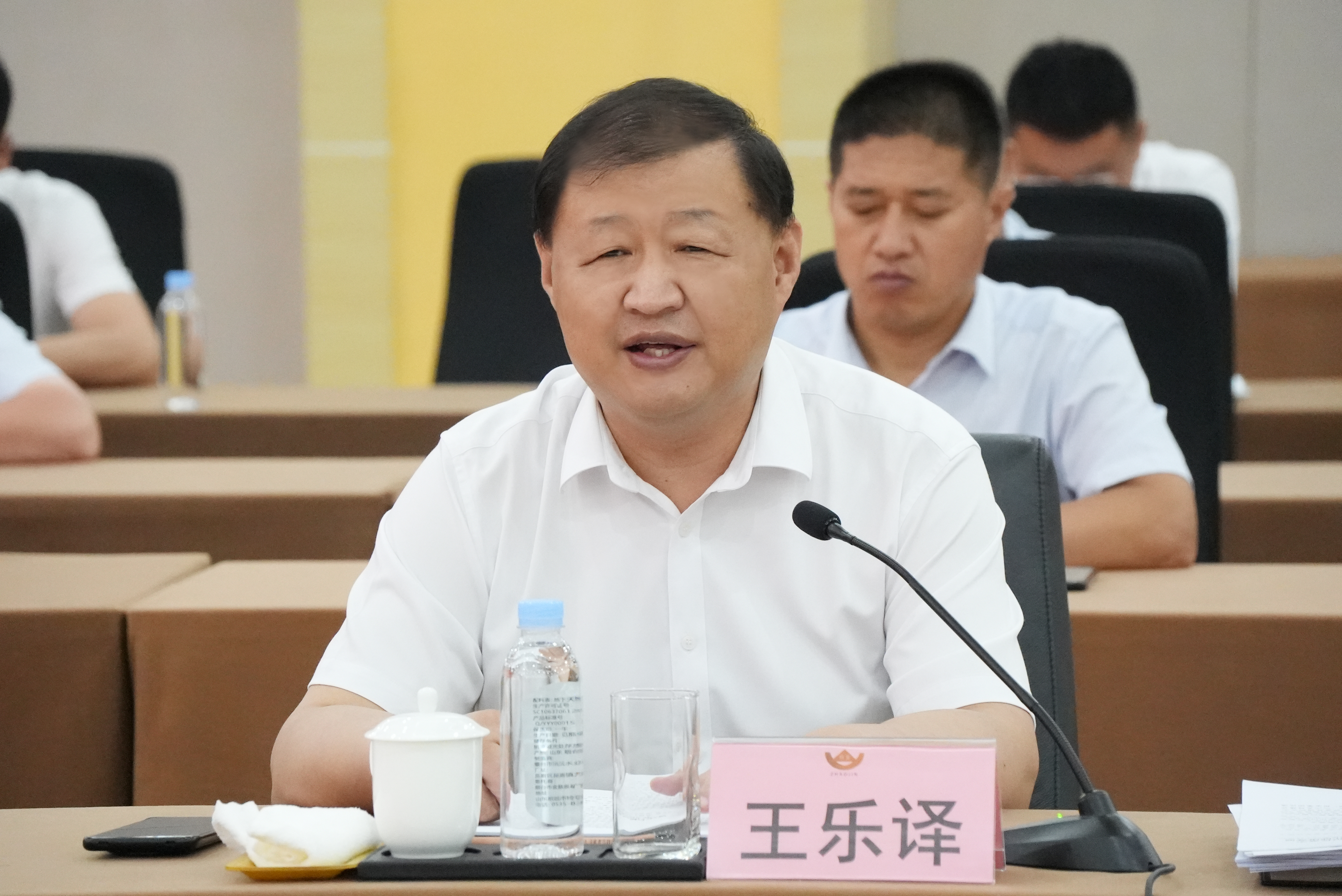 王總333333.jpg